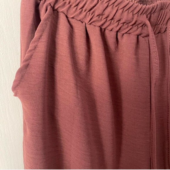 No Discount ✨ Lightweight Wide Leg Pants – Elastic Waist – – Size XL ✨ - Picture 8 of 13